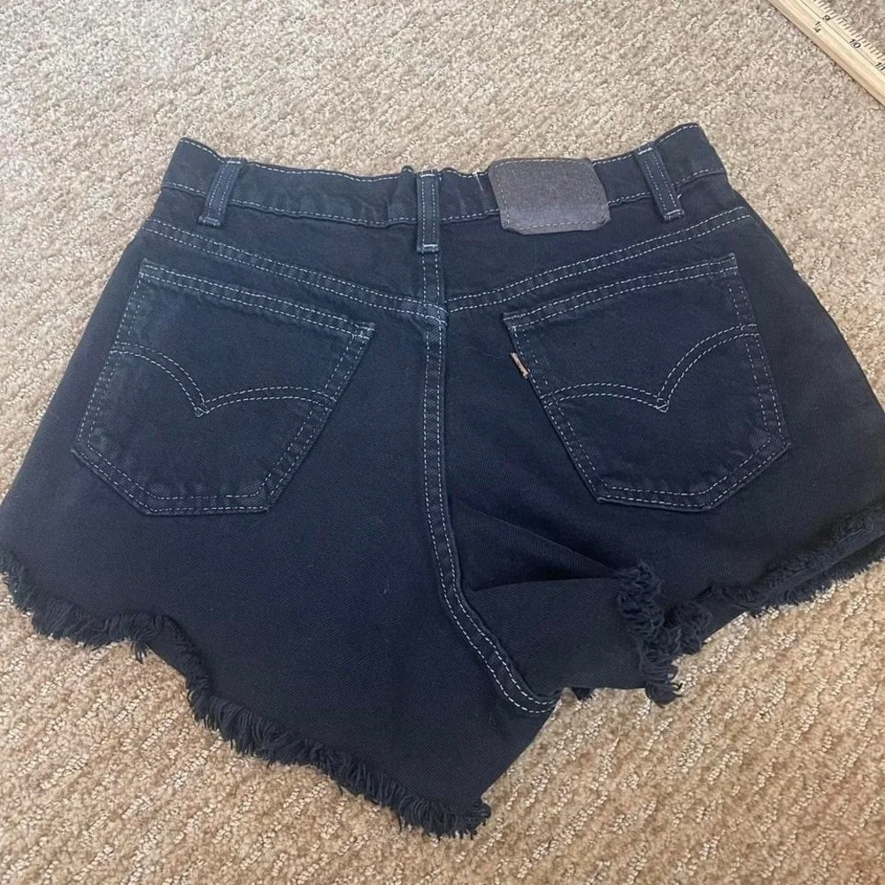Levi's cut of shorts‎
